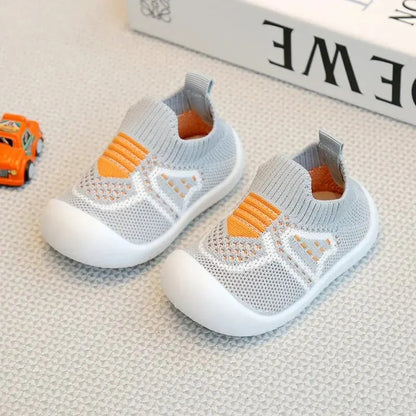 נעלי-טיפ-טופ