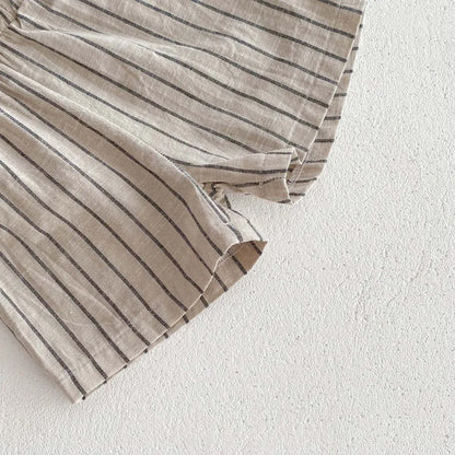 סט פסים מכופתרת קצרה ומכנס-אדיר