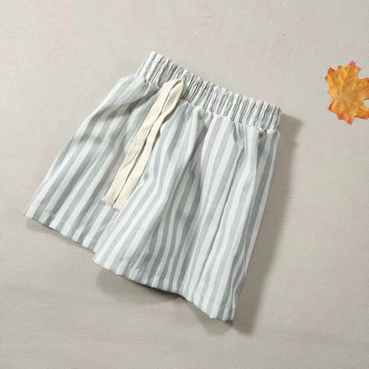 מכנסי פסים קצרים-יובל