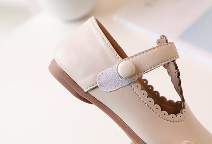 נעלי בובה רטרו עליזה